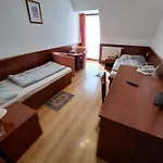 بيت ضيافة Pri Rybniku 3*