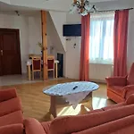 بيت ضيافة Pri Rybniku 3*